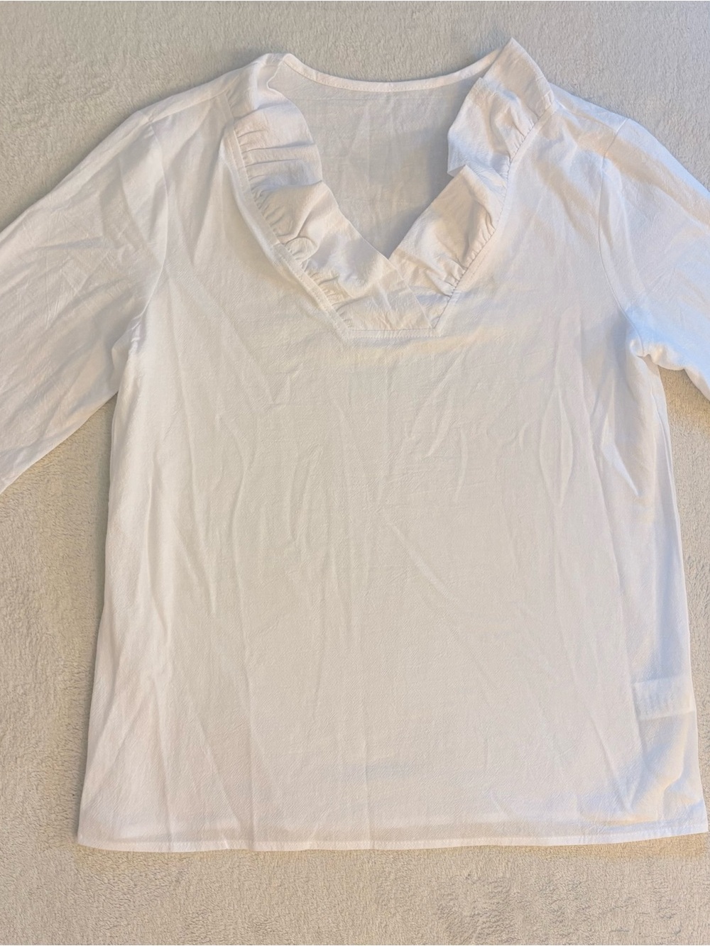 Women's White Ruffle V-Neck Woven Cotton Blouse Sz S